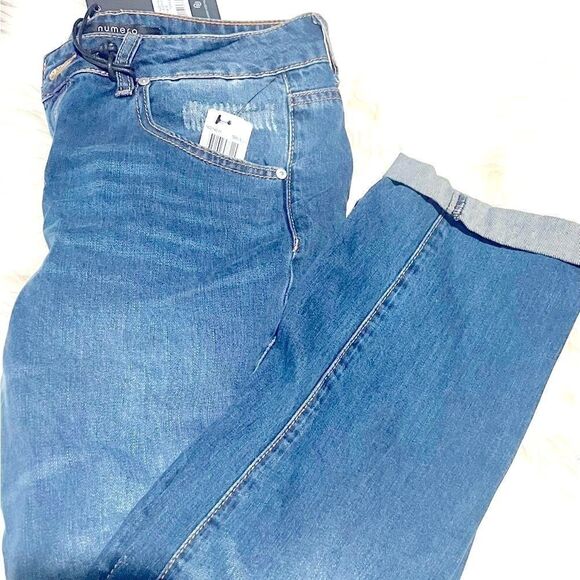 Numero Juniors Ripped Boyfriend Jeans,Torn Blue, feeling betterMedium - Picture 6 of 8